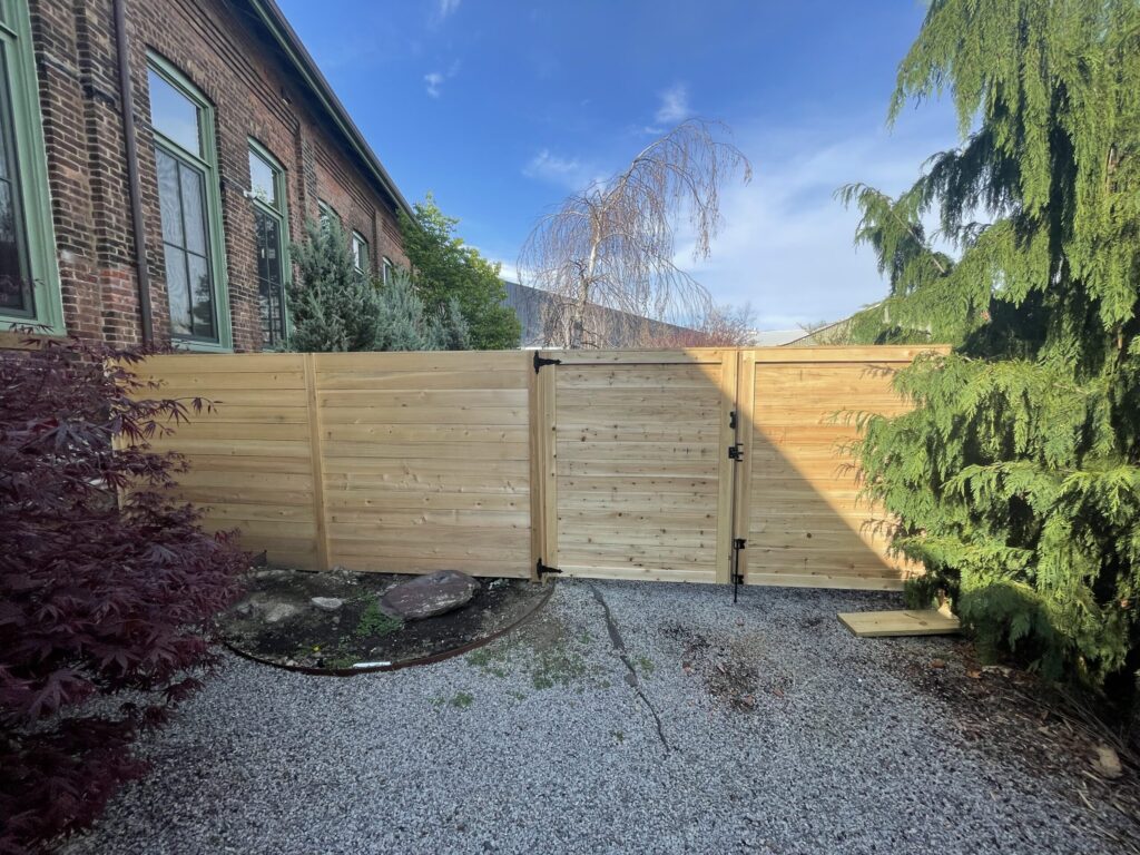 Wood Gate repair Woodbury, NY